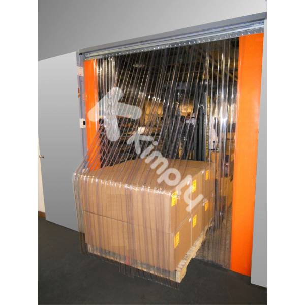 Laniere pvc chambre froide, rideau a lanière pour frigo Photo pvc chembre