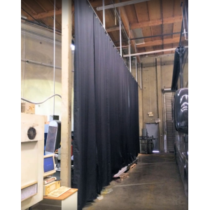 cloison souple anti-bruit sur machine