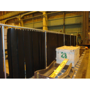 Rideau à lanières de soudure