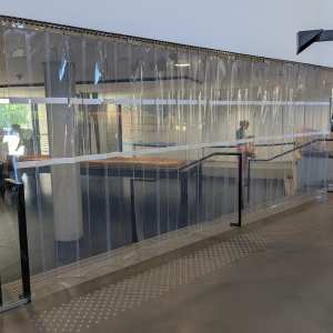 Rideau de lamelles plastiques