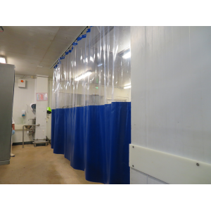 Cloison souple en plastique pour l'industrie agroalimentaire.