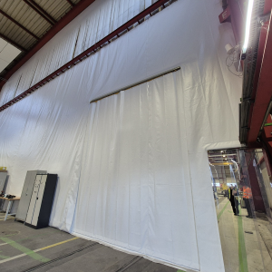 Rideau d'atelier industriel opaque