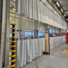 Cloison souple d'atelier avec fenêtre transparente