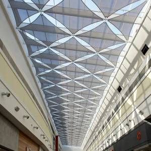 Protection solaire batiment