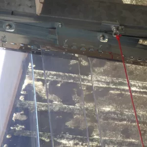 rideau à lanière accordéon coulissant