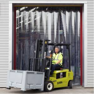 Porte à lanières transparentes anti-froid et coupe vent