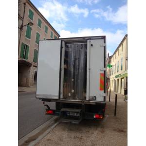 Porte à lanières de camion frigorifique ou container frigorifique