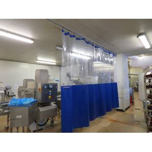 Cloison souple en plastique pour l'industrie agroalimentaire.
