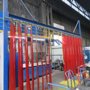 Porte à lanières repliables accordéon sur mesure