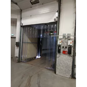 Porte à lanières souples pour quai de chargement