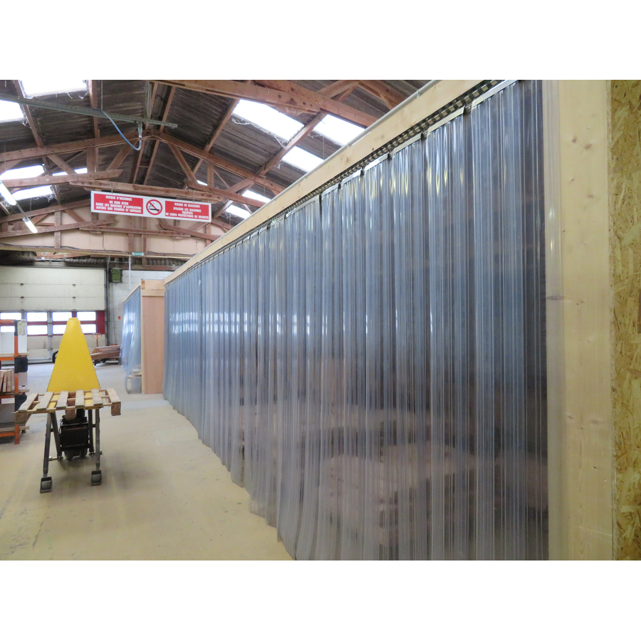 Cabine machine acoustique avec lanières PVC