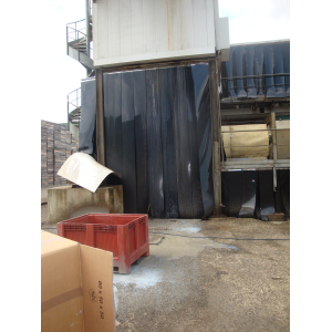 Cabine machine acoustique avec lanières PVC